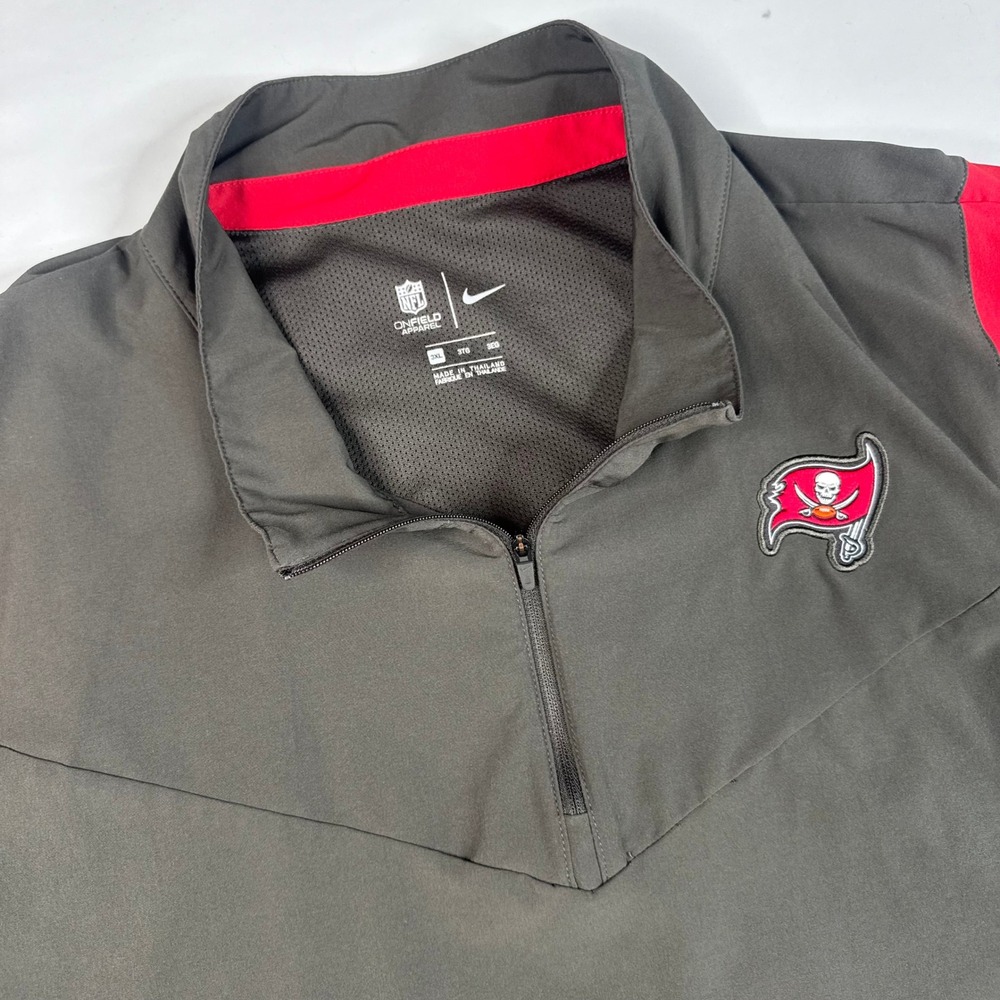 Nike On Field Tampa Bay Bucs Pullover Mens 3XL Grey Red Short Sleeve 1/4 Zip NFL